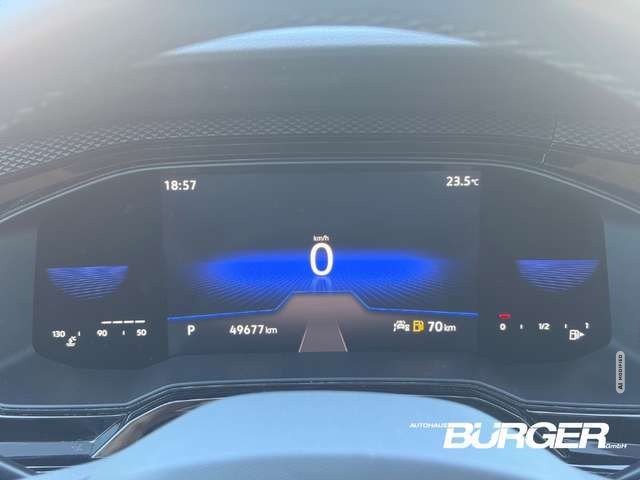 Volkswagen Polo VI Life DSG LED CarPlay PDC v+h Mehrzonenklima Dig