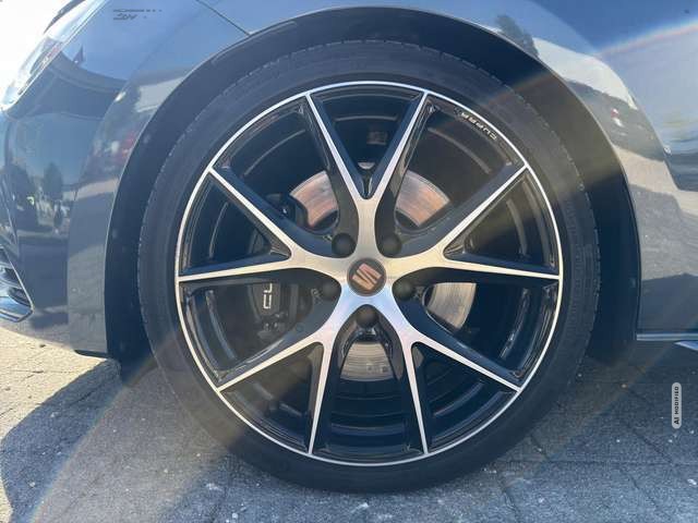 Seat Leon Cupra 2.0 TSI DSG Edition Silver DSG / NAVI / ACC