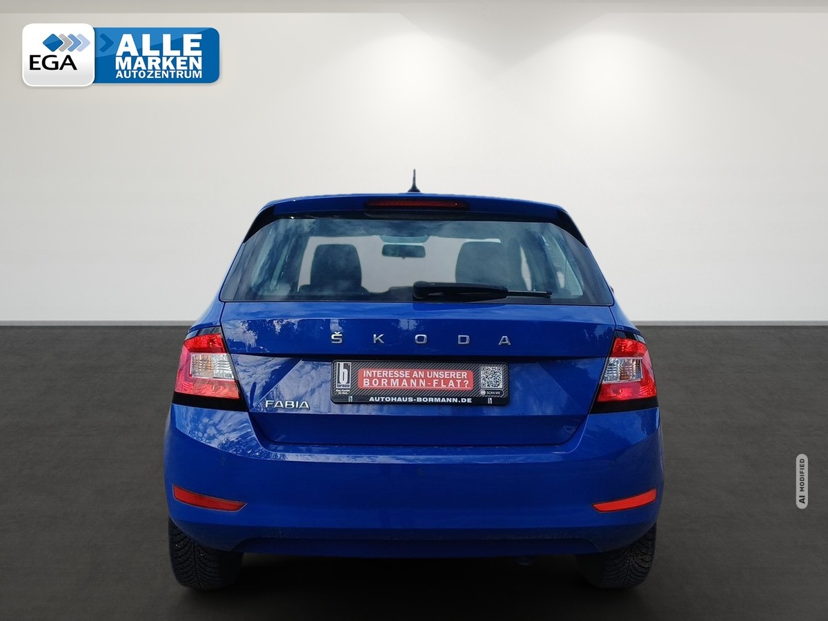 Skoda Fabia 1.0 MPI Active PDC Klima DAB wenig KM