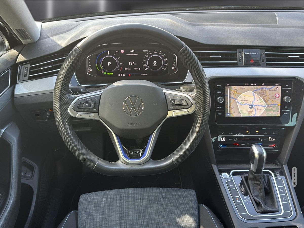 Volkswagen Passat Variant 1.4 TSI Hybrid GTE *LED*SHZ*RFK*NAVI*KLIMA