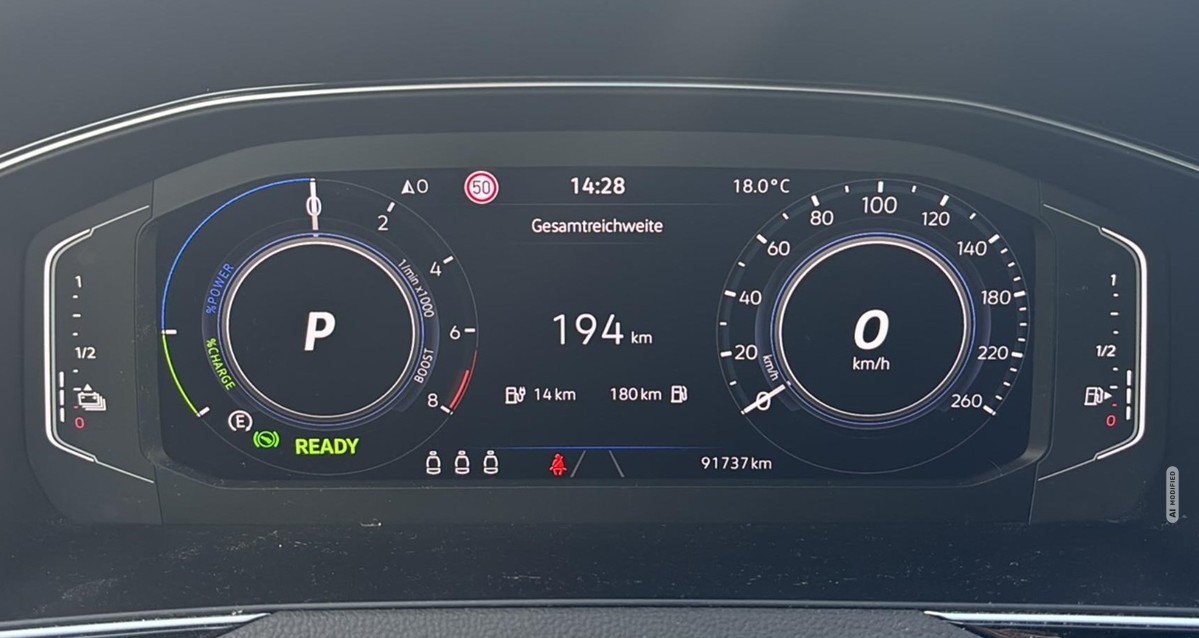 Volkswagen Passat Variant 1.4 TSI Hybrid GTE *LED*SHZ*RFK*NAVI*KLIMA