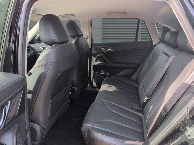MG HS 170 PS Automatik Luxury SHZ elek. Heckklappe RFK
