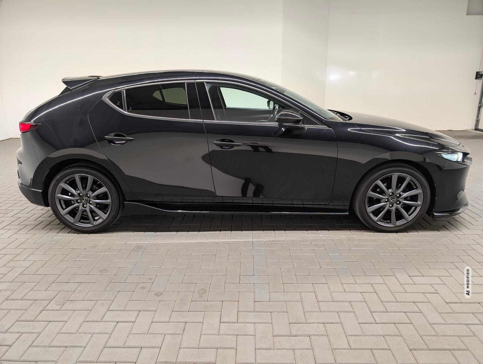 Mazda 3 Selection LED/HUD/Navi/60°/SHZ/Bose/ACC/18-LM