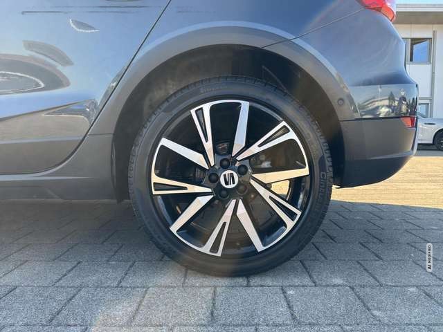 Seat Arona 1.0 TSI Xperience DSG / ACC / VOLL-LED / SITZHEIZU