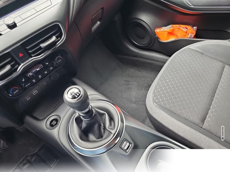 Nissan Juke 1.0 DIG-T 5T N-CONNECTA WINTER