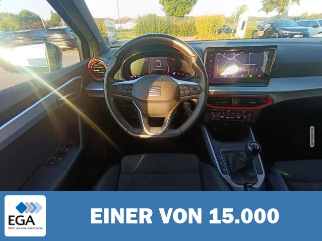 Seat Arona 1.0 TSI FR VIRTUAL-COCKPIT+NAVI-PRO+LED+FU