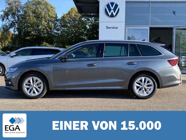 Skoda Octavia Combi iV 1.4 TSI DSG eHybrid Style HEAD-