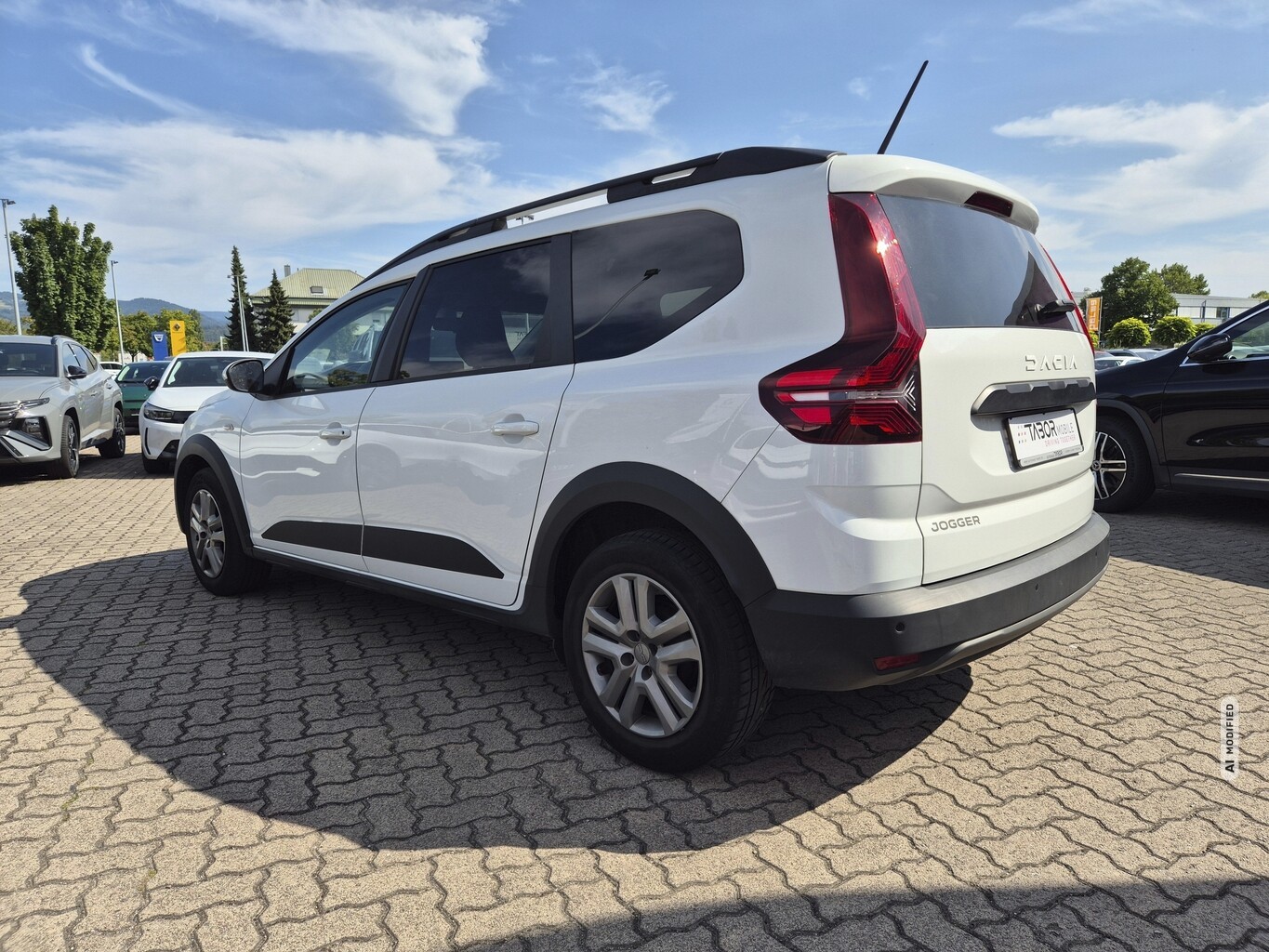 Dacia Jogger 1.0 TCe 100 ECO-G Expression 7S LED PDC
