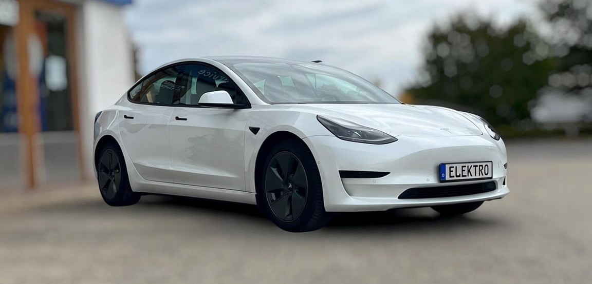Tesla Model 3 RWD *Wärmepumpe*Leder