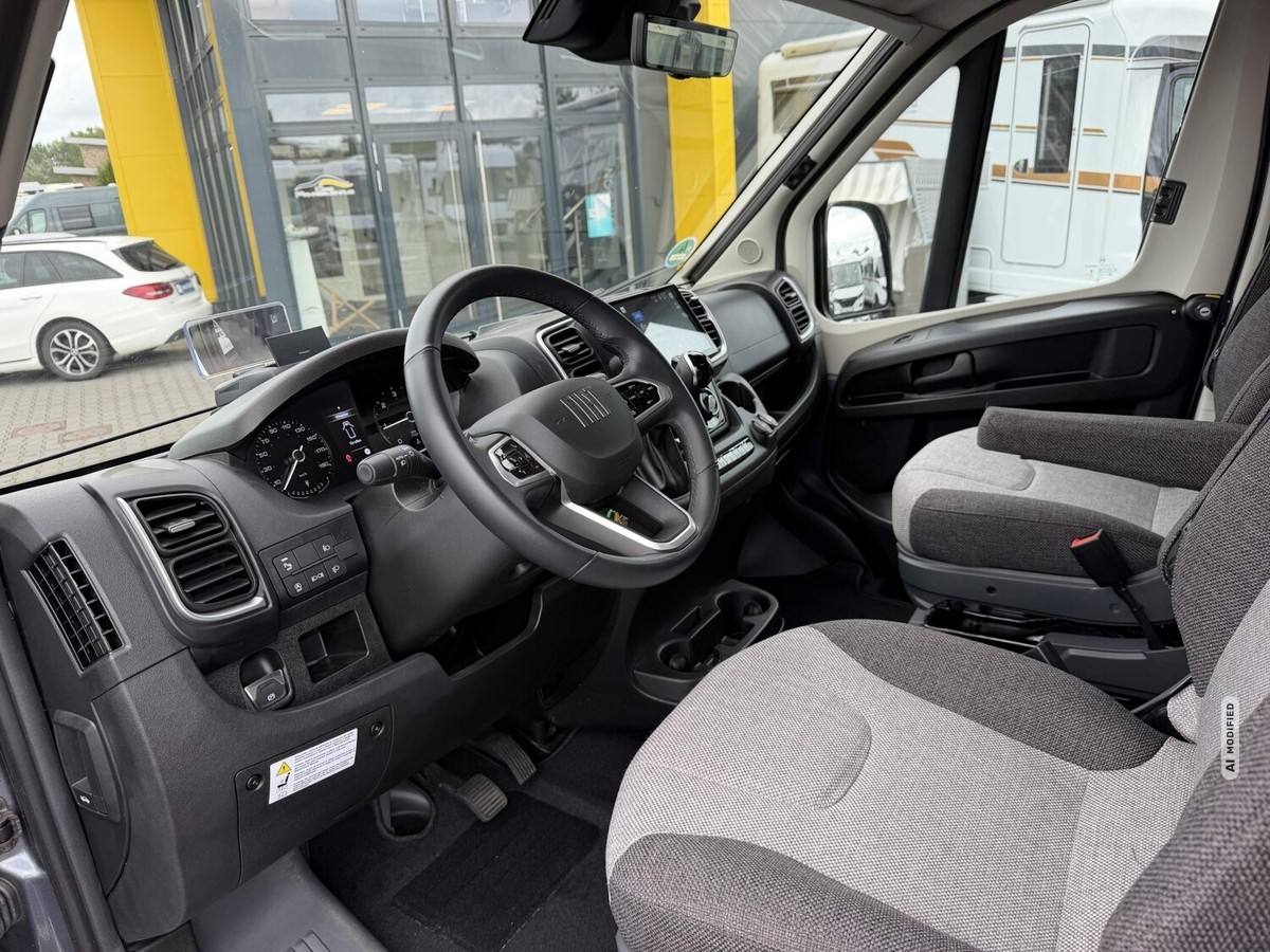 Knaus AndereBox Life pro 600 Clesana+Markise+AHK+Dachlüfter