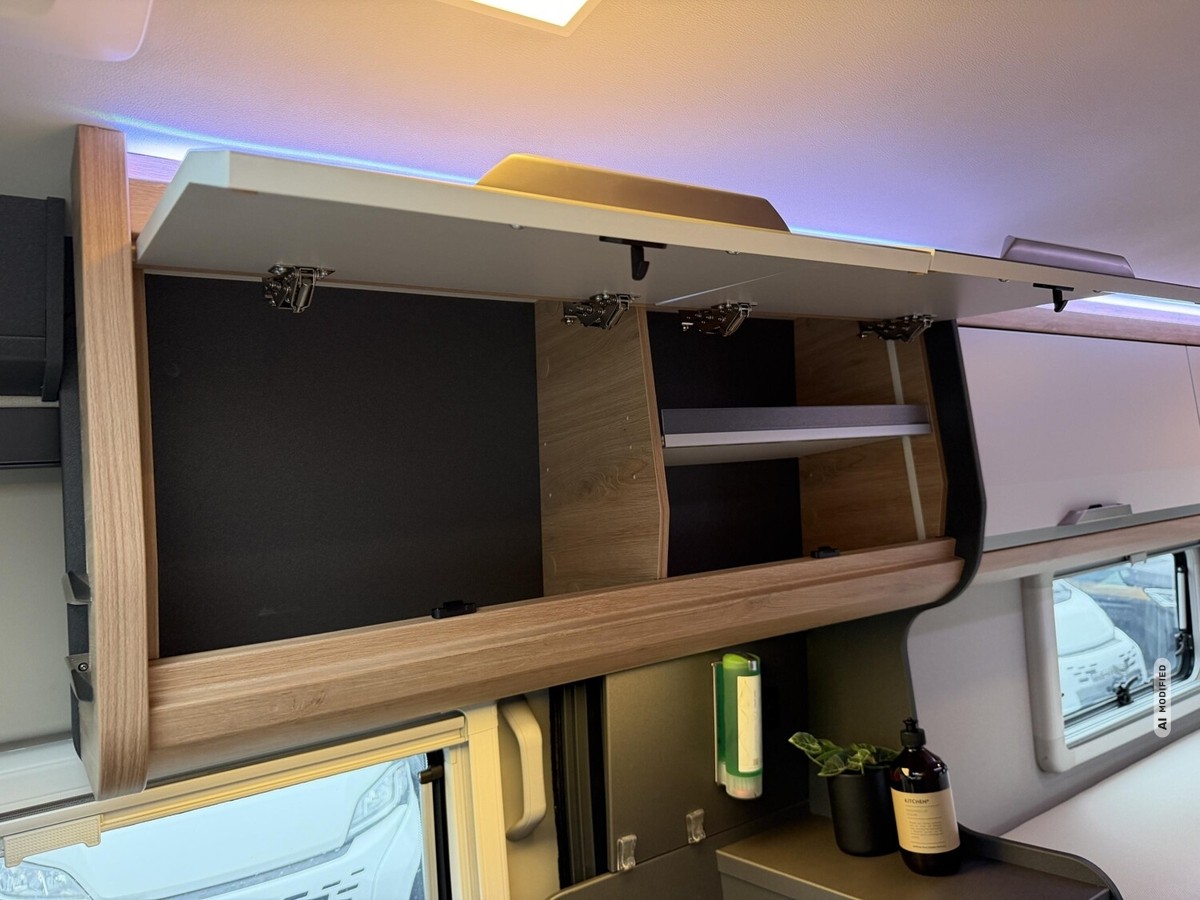 Knaus AndereBox Life pro 600 Clesana+Markise+AHK+Dachlüfter