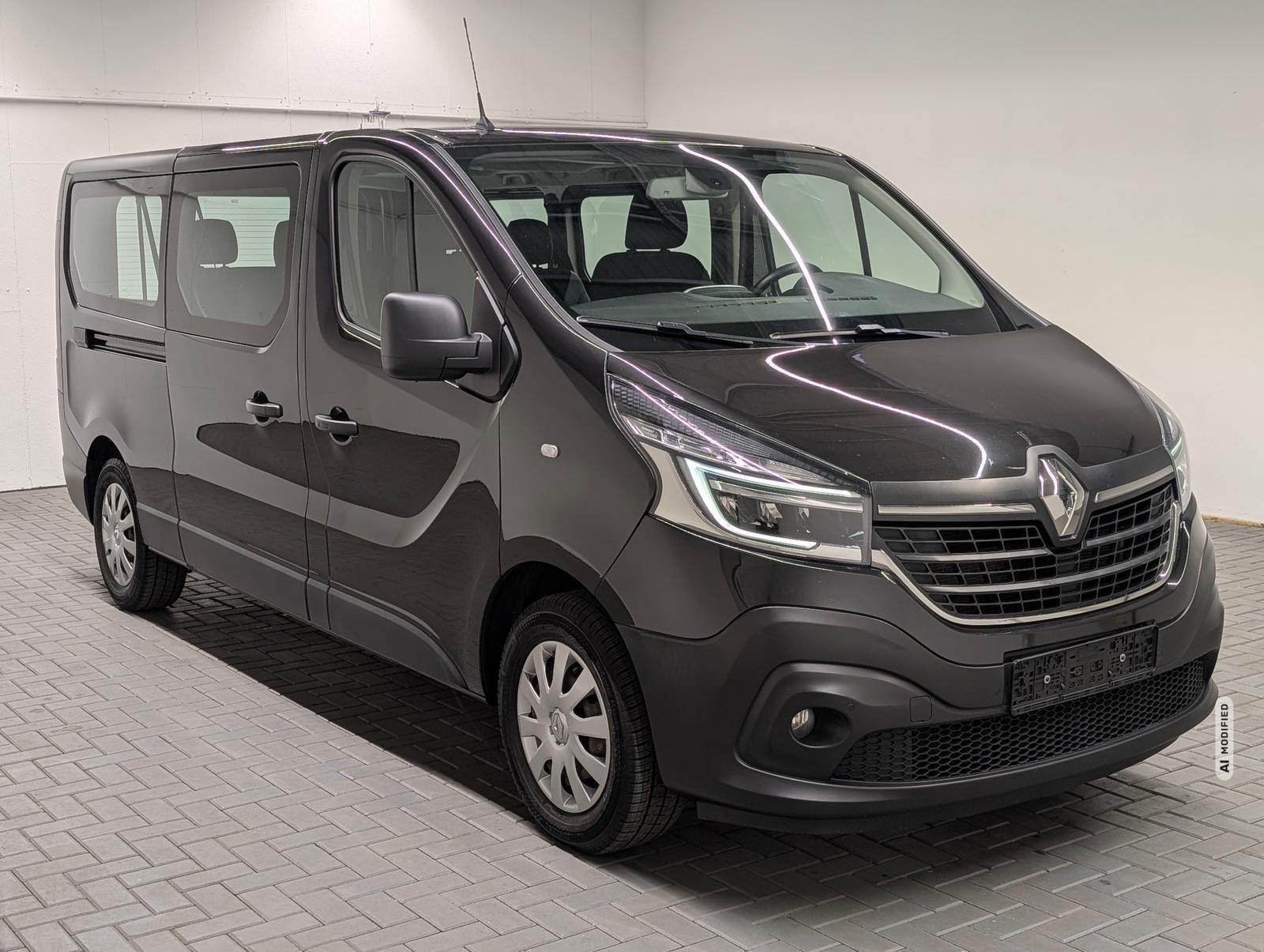 Renault Trafic Combi L2H1 LED/Navi/AHK/SHZ/Kam/GRA/Keyl.