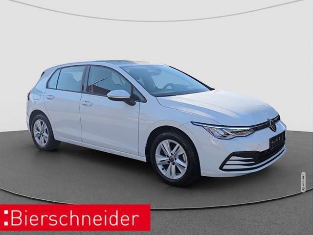 Volkswagen Golf 8 Lim. 1.5 TSI Life LED PDC SHZ
