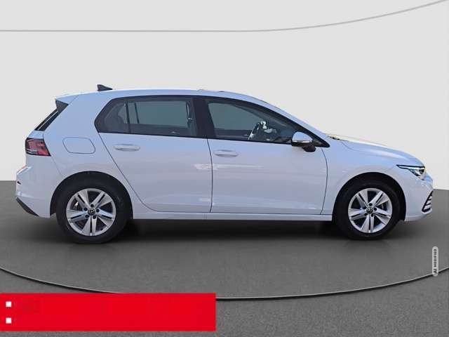 Volkswagen Golf 8 Lim. 1.5 TSI Life LED PDC SHZ