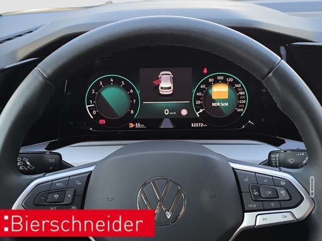 Volkswagen Golf 8 Lim. 1.5 TSI Life LED PDC SHZ
