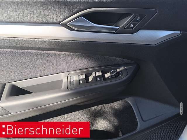 Volkswagen Golf 8 Lim. 1.5 TSI Life LED PDC SHZ