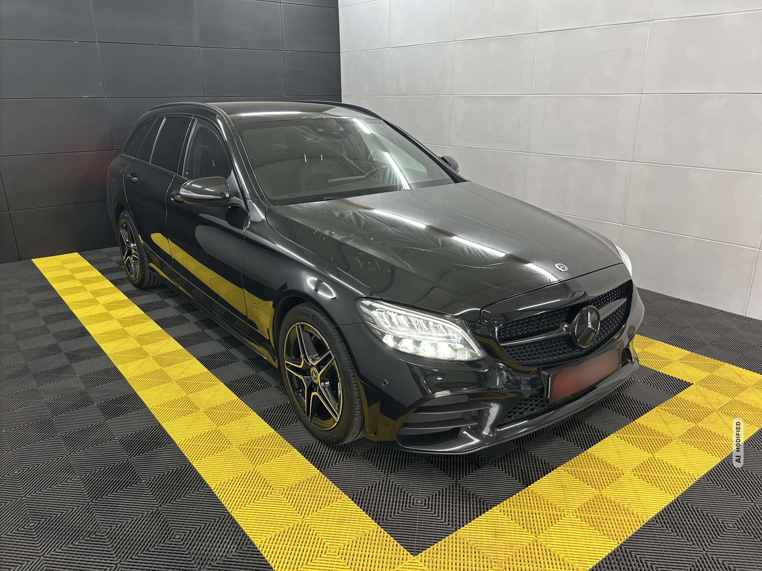 Mercedes-Benz C 220 d T AMG+Night Edt+ACC+Burmester+Wide+AHK