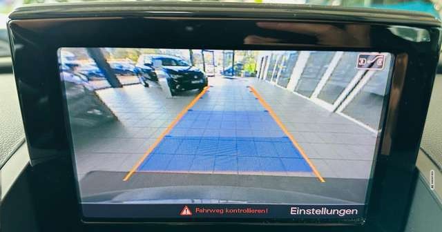 Audi Q3 Q3 Quattro 2.0TFSI S-tronic S-Line Pano elek.HK