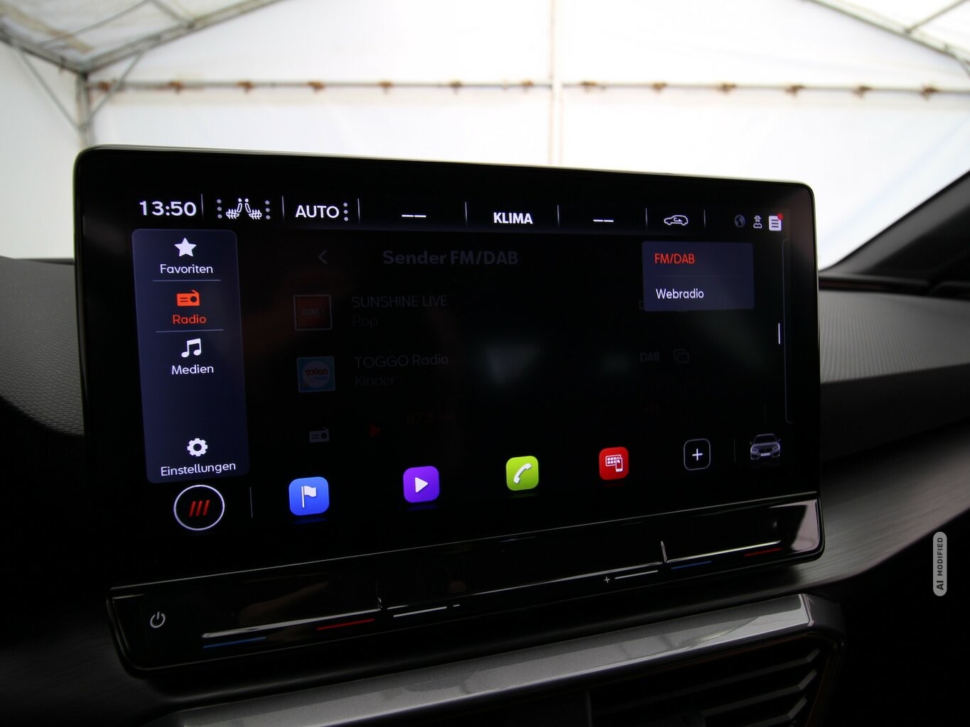 Cupra Leon Sportstourer e-HYBRID 6-DSG NAVI+LED+KAMERA...