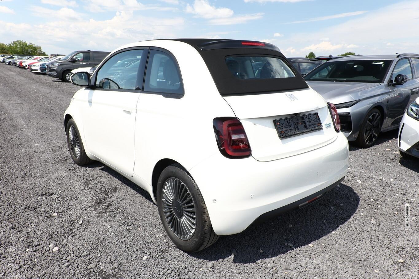 Fiat 500e C Icon Nav PDC Kam360° LM16Z BSS Klimaaut-