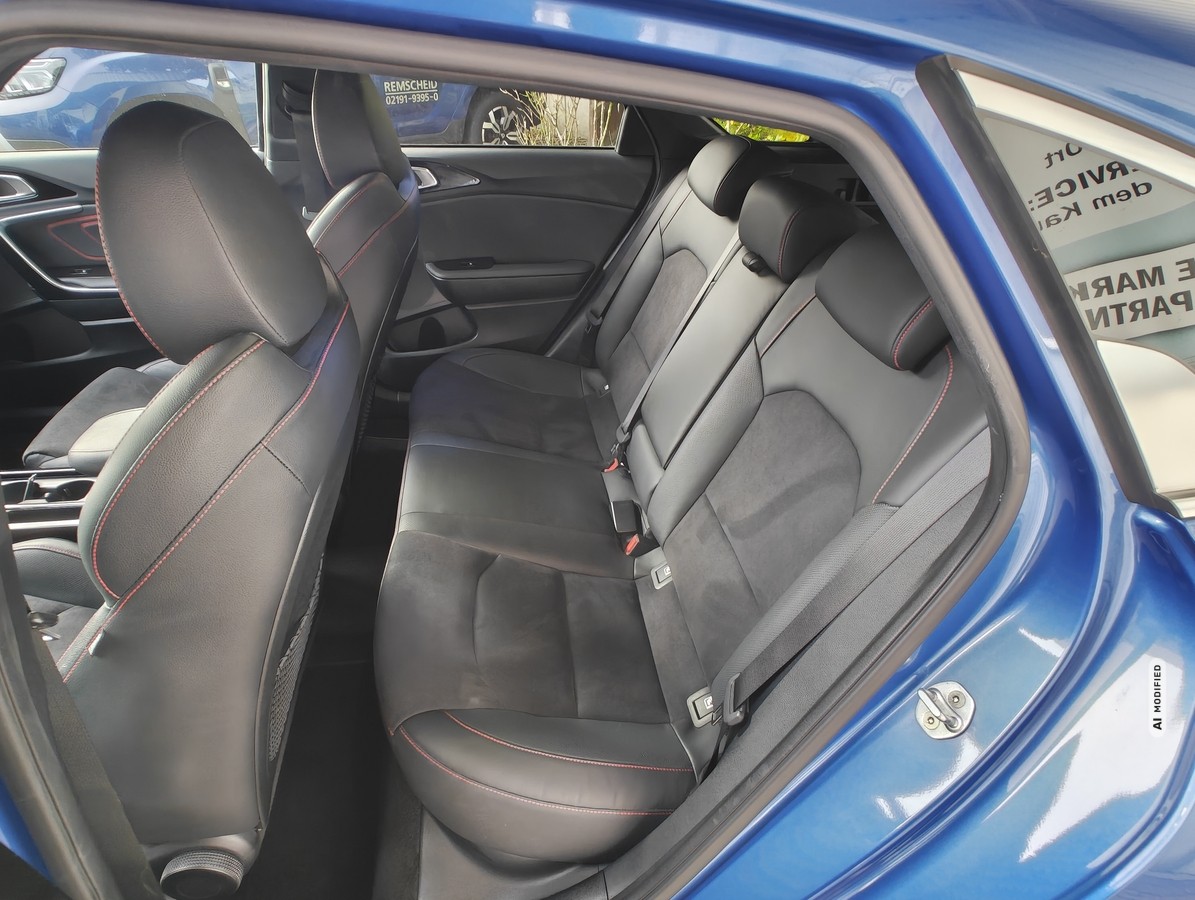Kia pro_cee'd / ProCeed 1.6 T-GDI GT ALU NAVI PDC KLIMA LEDER