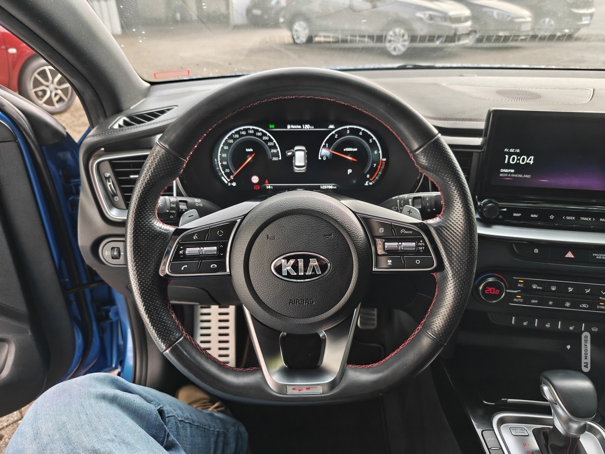 Kia pro_cee'd / ProCeed 1.6 T-GDI GT ALU NAVI PDC KLIMA LEDER