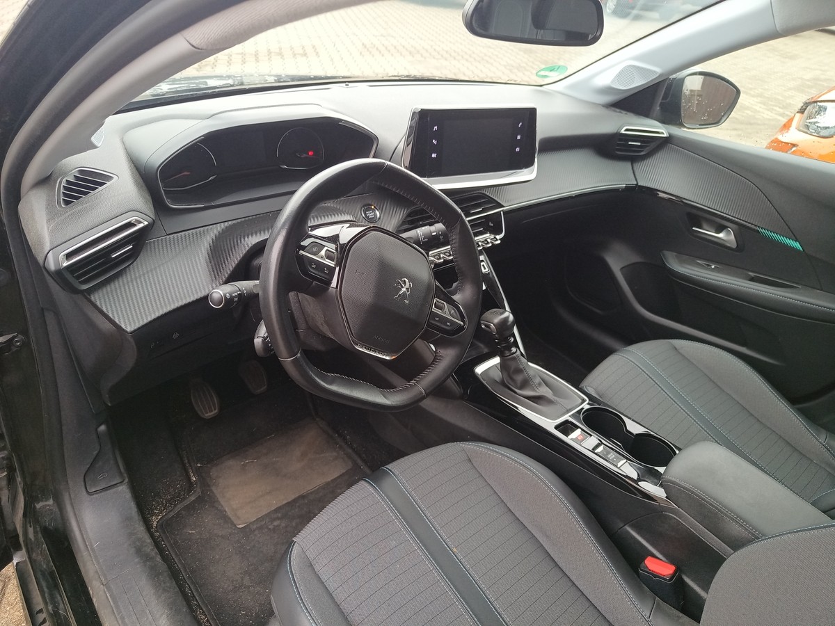 Peugeot 208 1.2 PureTech 100 Allure (EURO 6d) 