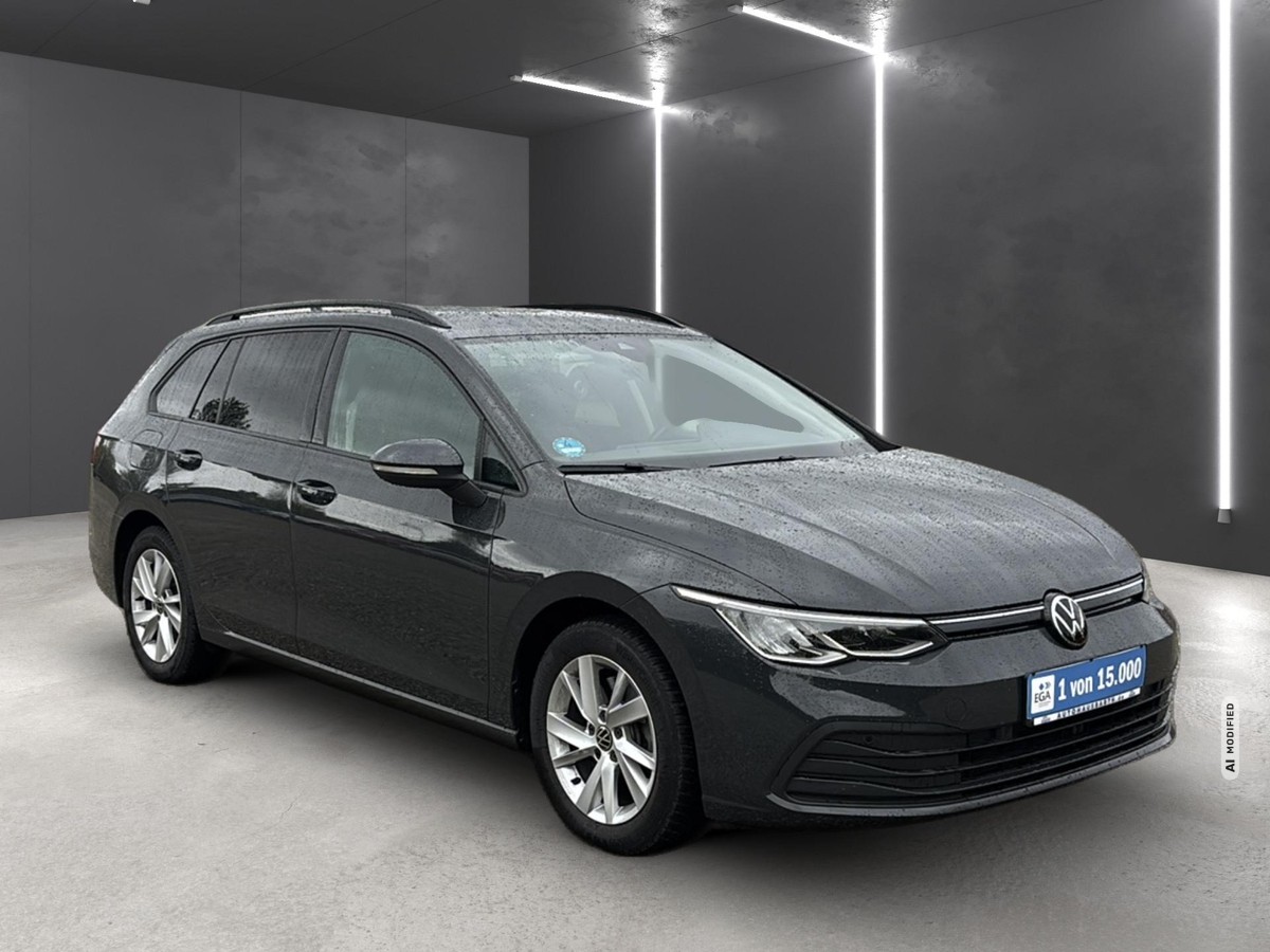 Volkswagen Golf VIII 2.0 TDI Life *LED*SHZ*LRH*RFK*NAVI*KLIMA