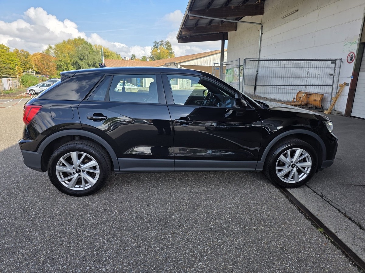Audi Q2 35 TDI/S-Line/Temp./Nav./Panno/LED