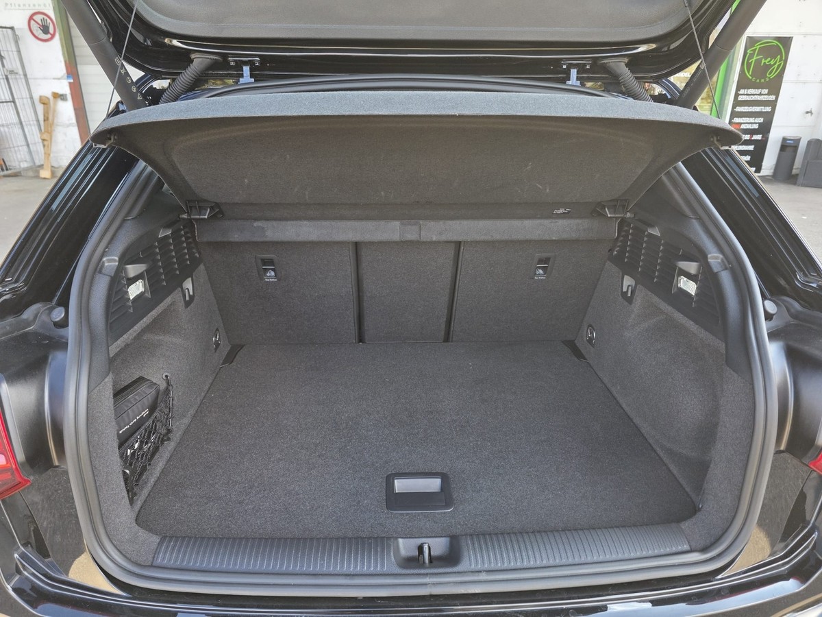 Audi Q2 35 TDI/S-Line/Temp./Nav./Panno/LED