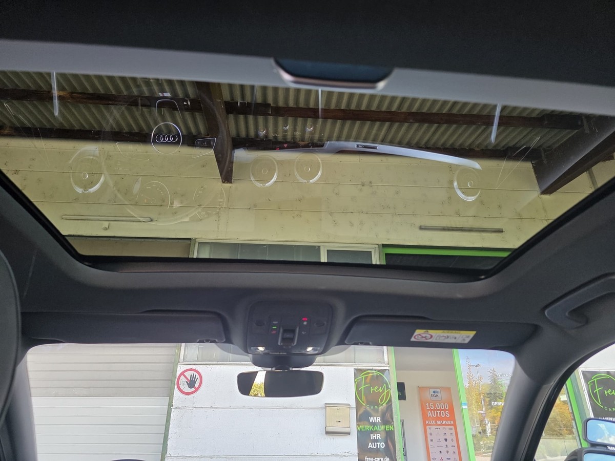 Audi Q2 35 TDI/S-Line/Temp./Nav./Panno/LED