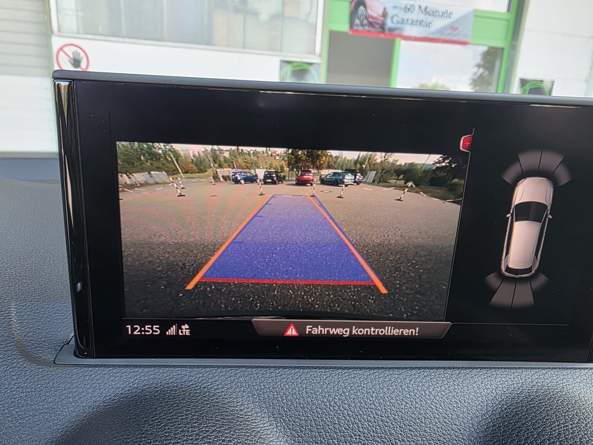 Audi Q2 35 TDI/S-Line/Temp./Nav./Panno/LED