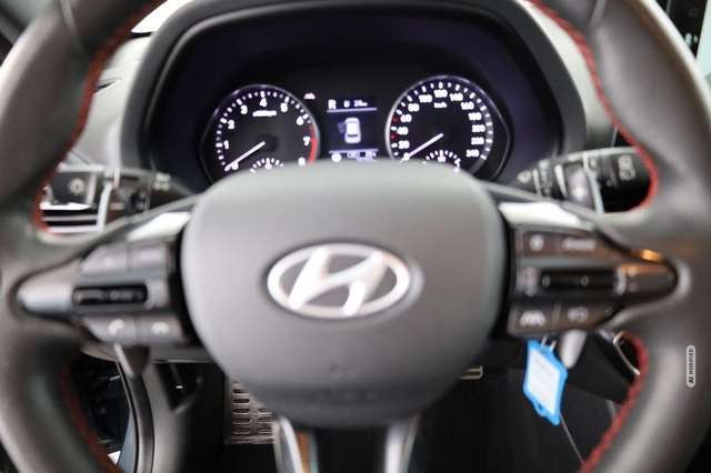 Hyundai i30 Kombi 1.5 T-GDI DCT N-LINE, LED, Navi, Kamera