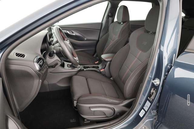 Hyundai i30 Kombi 1.5 T-GDI DCT N-LINE, LED, Navi, Kamera