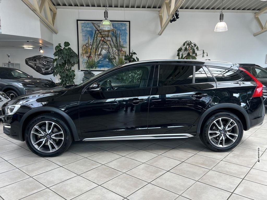 Volvo V60 Cross Country V60 Cross Country D4 Pro SCHECKHEFT|AHK|KAMERA