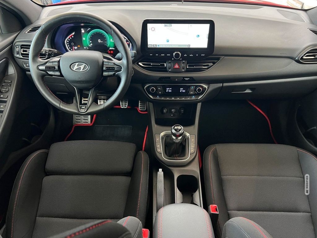 Hyundai i30 1.5 T-GDI N-Line|MHEV|1.HAND|KAMERA|SHZ|LHZ