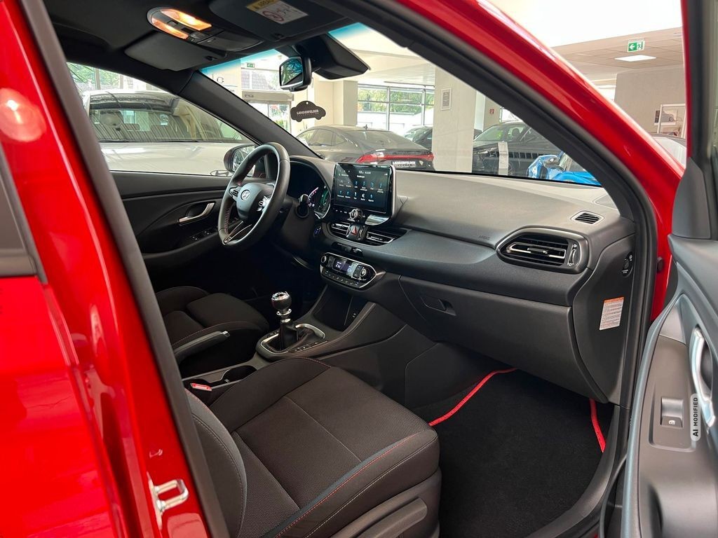 Hyundai i30 1.5 T-GDI N-Line|MHEV|1.HAND|KAMERA|SHZ|LHZ