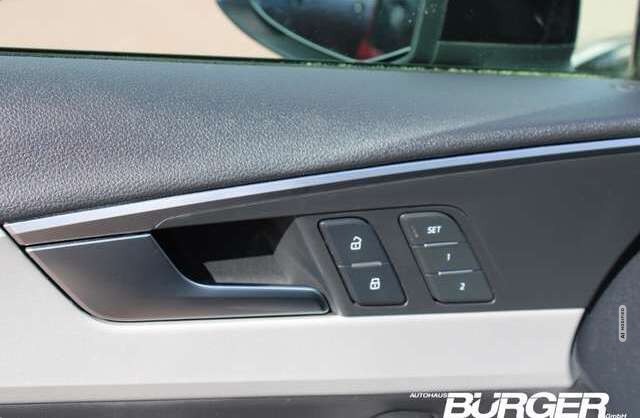 Audi A4 Avant 40 TDI advanced Navi AHK ACC Leder Memory Si