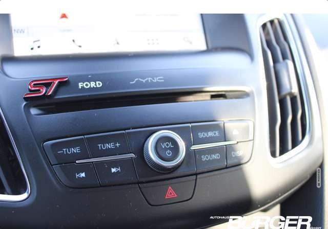 Ford Focus Turnier ST-Line Navi Kamera Sitzheizung