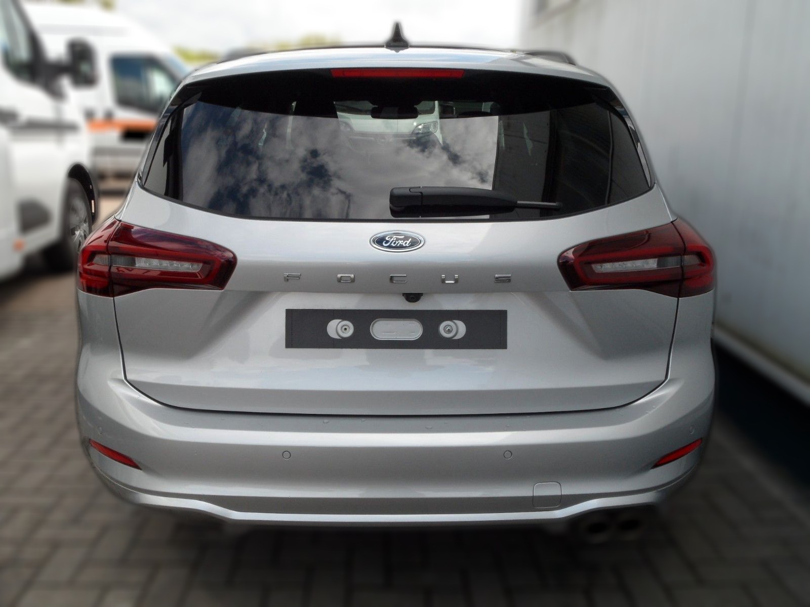 Ford Focus Turnier ST-Line X+Cam+Panoramadach+AHK+AT