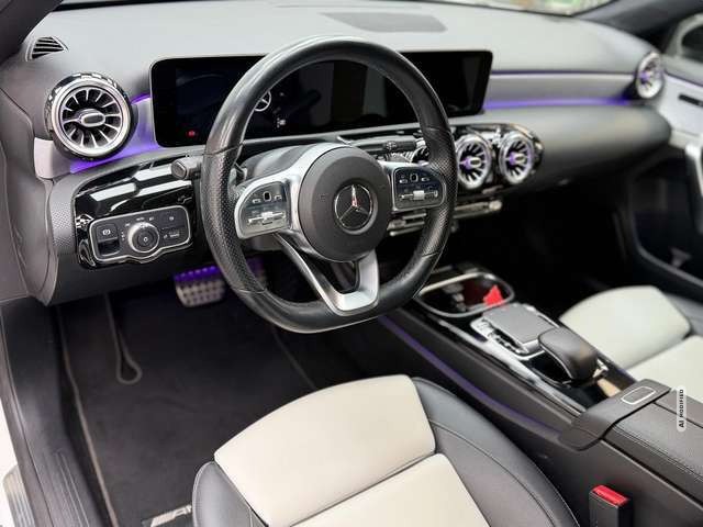 Mercedes-Benz A 220 AMG-LINE|LEDER|PDC|VIRT|MULTIBEAM|TEMP|LM