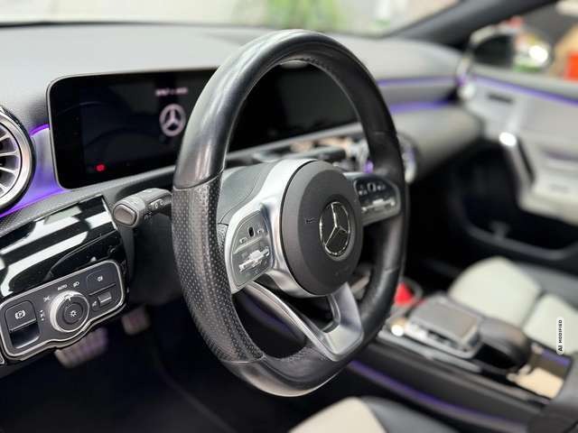 Mercedes-Benz A 220 AMG-LINE|LEDER|PDC|VIRT|MULTIBEAM|TEMP|LM