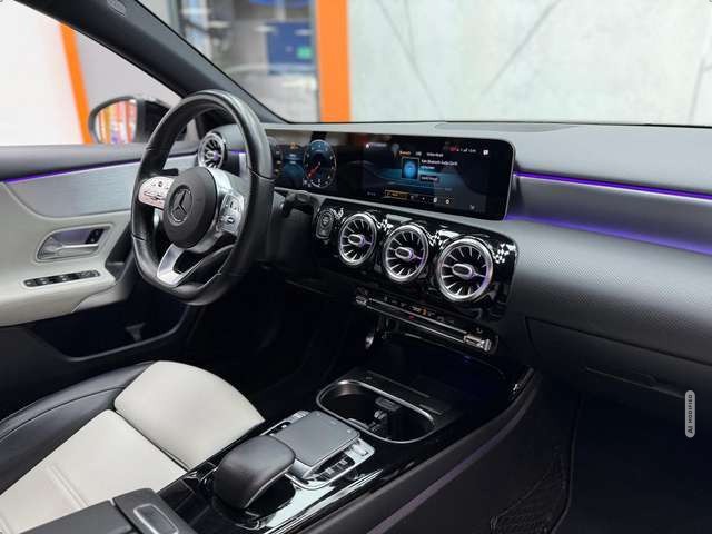 Mercedes-Benz A 220 AMG-LINE|LEDER|PDC|VIRT|MULTIBEAM|TEMP|LM
