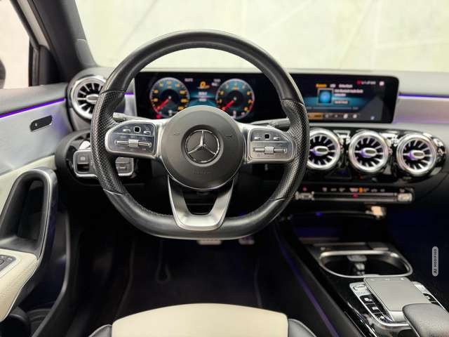 Mercedes-Benz A 220 AMG-LINE|LEDER|PDC|VIRT|MULTIBEAM|TEMP|LM