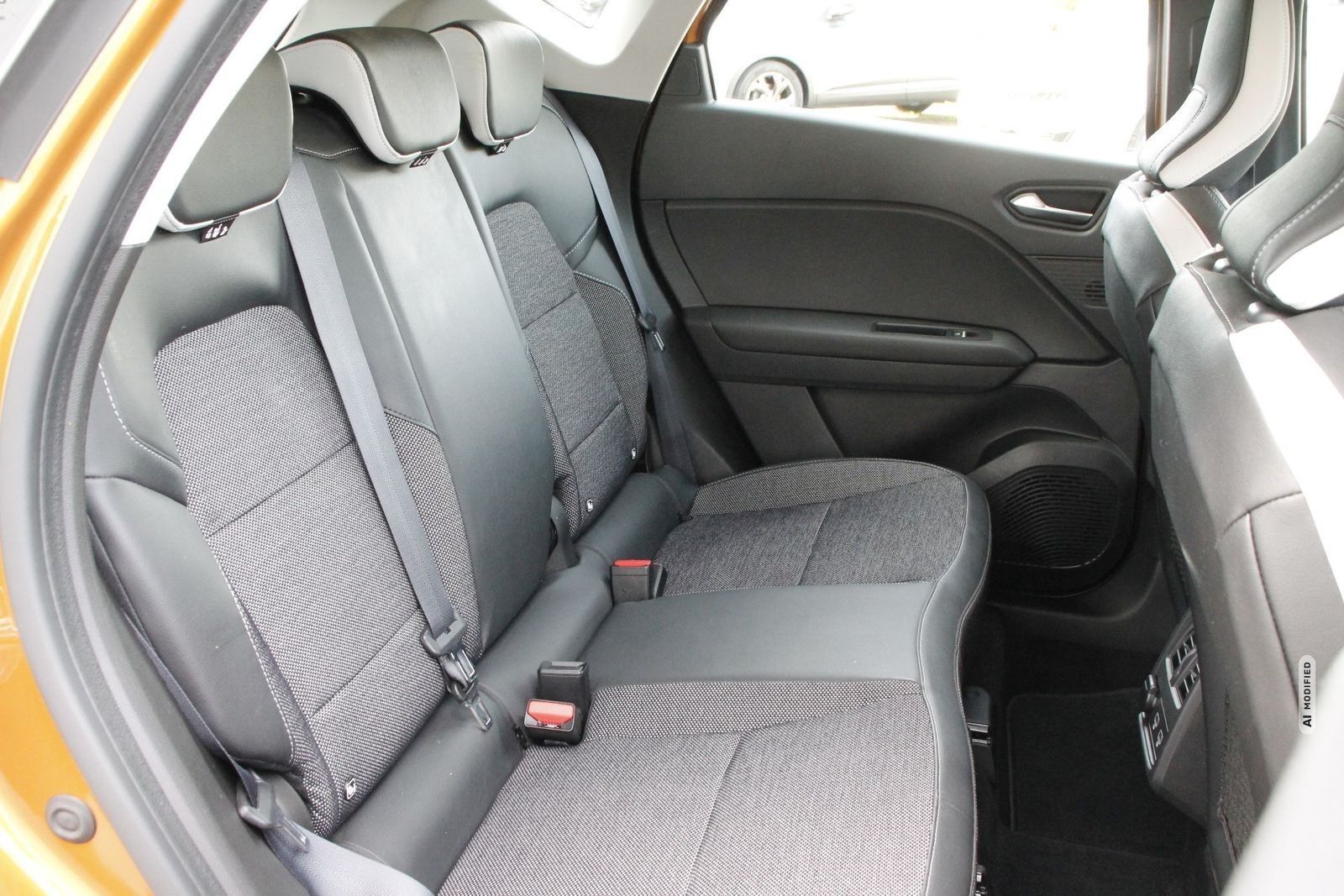 Renault Captur II INTENS TCe 140 EDC