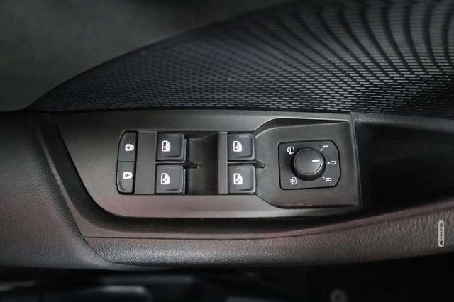 Skoda Octavia Combi RS 2.0 TDI DSG, Navi, Matrix, Side