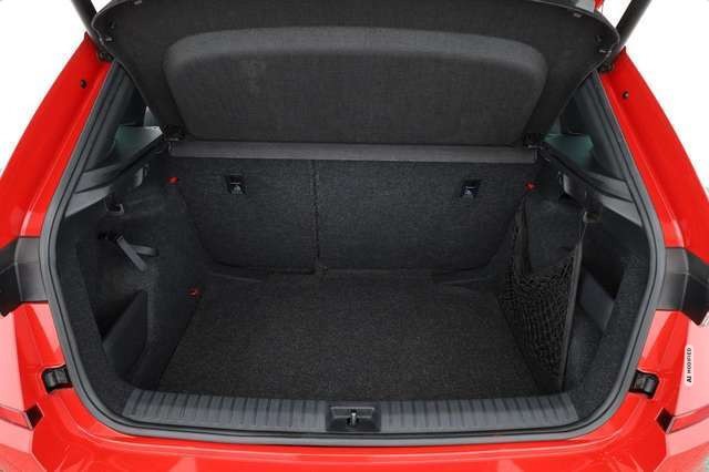 Skoda Kamiq 1.5 TSI Monte Carlo, AHK, LED, Pano, Kamera, el. K