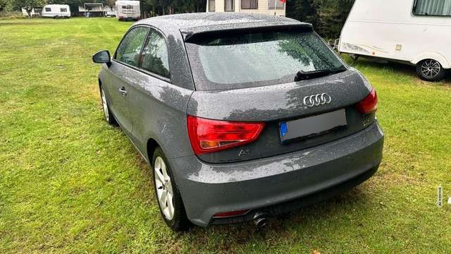 Audi A1 1.0 TFSI sport+Navi+Klimatr.+Ganz+SH+FSE