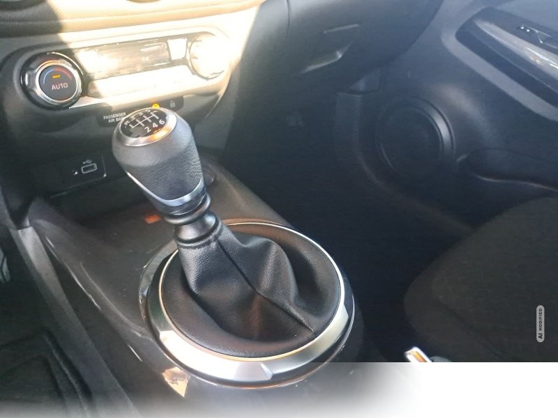 Nissan Juke 1.0 DIG-T Acenta Klimaautomatik Sitzheizung LM17 Kamera