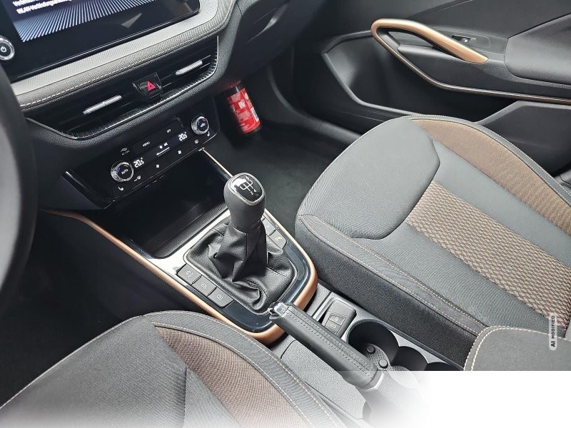 Skoda Fabia 1.0 TSI LED P-Assist PDC Kamera